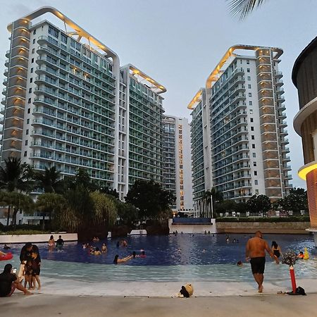 The Mermaid&Butterflies of Azure Manila Exterior foto