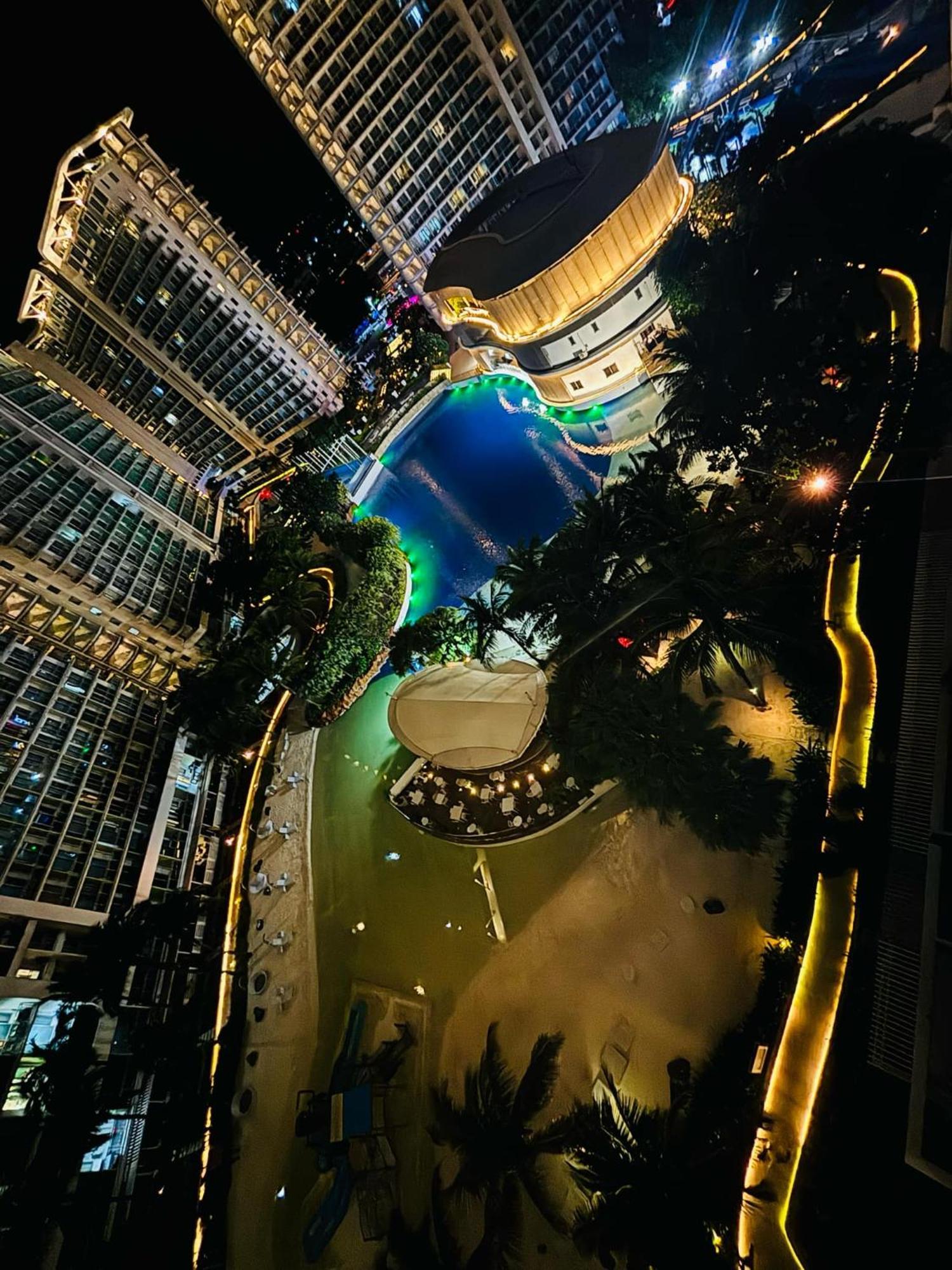 The Mermaid&Butterflies of Azure Manila Exterior foto